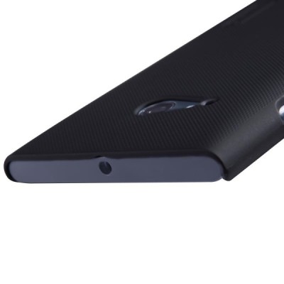 Nillkin Frosted Shield Nokia Lumia 730 (735) juodas plastikinis dėklas + apsauginė ekrano plėvelė / Priedai.lt