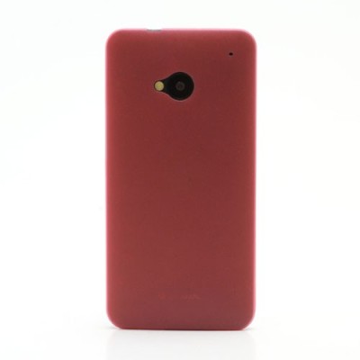 HTC One M7 pasaulē planākais sarkans futrālis / Vacins.lv