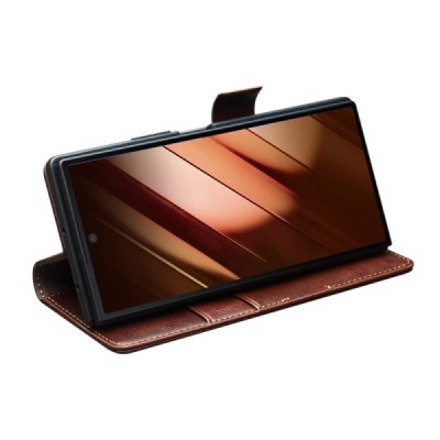 Samsung Galaxy Fold7 "QIALINO" atvēramais ādas brūns maciņš - maks | Vacins.lv
