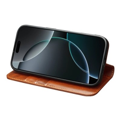 Apple iPhone 17 Pro "QIALINO" atvēramais ādas gaiši brūns maciņš - maks | Vacins.lv