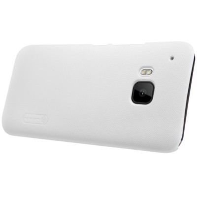 HTC One M9 Nillkin Frosted Shield baltas plastikinis dėklas + apsauginė ekrano plėvelė / Priedai.lt