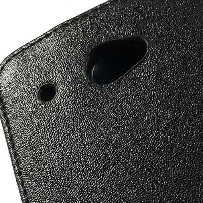 HTC Desire 601 klasisks ādas vertikāli atvēramais melns futrālis / Vacins.lv
