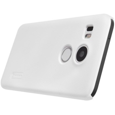 LG Nexus 5X Nillkin Frosted Shield baltas plastikinis dėklas + apsauginė ekrano plėvelė / Priedai.lt