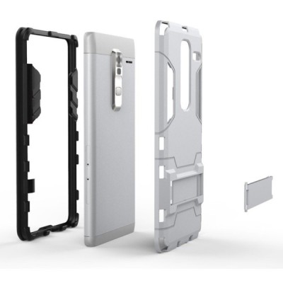 Sustiprintos apsaugos LG Zero (H650E) sidabrinis kieto silikono (TPU) ir plastiko dėklas / Priedai.lt