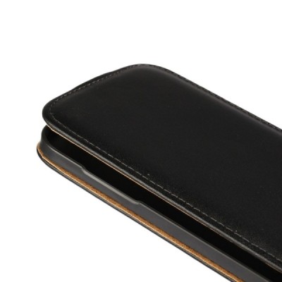 Samsung Galaxy J2 (J200) klasisks ādas vertikāli atvēramais melns maciņš / Vacins.lv
