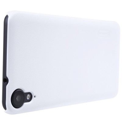 HTC Desire 825 Nillkin Frosted Shield balts plastmasas apvalks + ekrāna aizsargplēve / Vacins.lv