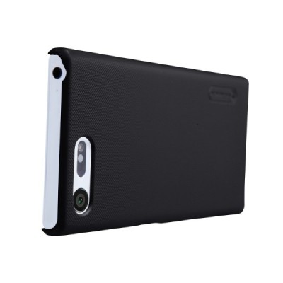 Nillkin Frosted Shield Sony Xperia X Compact (F5321) juodas plastikinis dėklas + apsauginė ekrano plėvelė / Priedai.lt