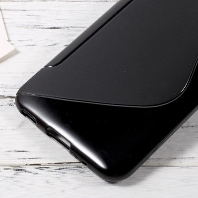 HTC U Play (Alpine) kieto silikono TPU juodas dėklas - nugarėlė / Priedai.lt