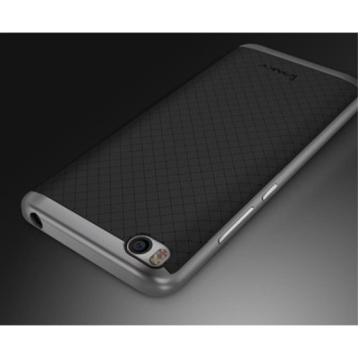 Xiaomi Mi 5S „IPAKY“ kieto silikono TPU juodas (pilkais apvadais) dėklas - nugarėlė / Priedai.lt