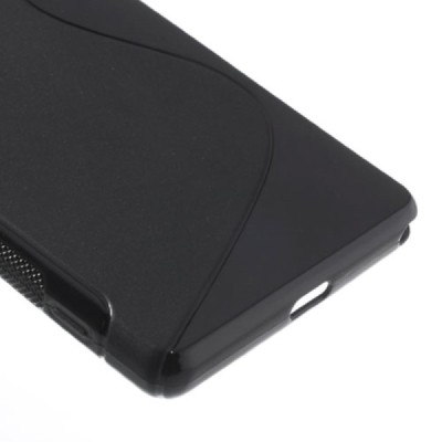 Sony Xperia Z2 (D6503, D6502, D6543) „S-Line“ cieta silikona (TPU) melns apvalks / vacins.lv