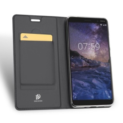 Nokia 7 Plus „Dux Ducis“ Skin sērijas melns ādas atvērams maciņš / Vacins.lv