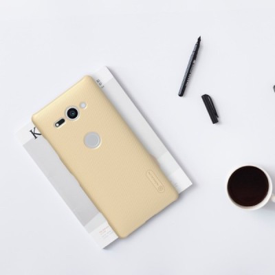 Nillkin Frosted Shield Sony Xperia XZ2 Compact золотой пластиковый чехол + защитная пленка для экрана | Vacins.lv