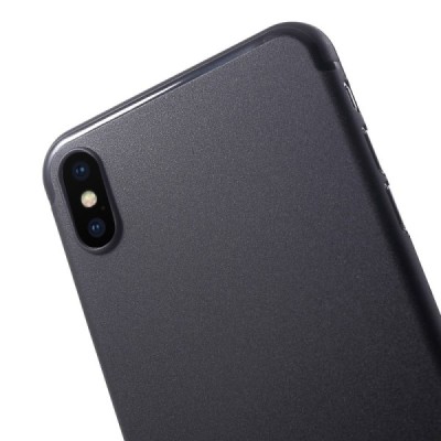 Apple iPhone Xs Max pasaulē planākais melns futrālis / Vacins.lv