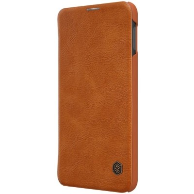 Роскошный коричневый кожаный чехол Nillkin Qin Series для Samsung Galaxy S10e (G970) | Vacins.lv