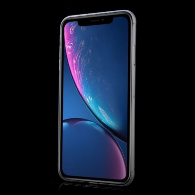Apple iPhone Xs Max pasaulē planākais balts futrālis / Vacins.lv