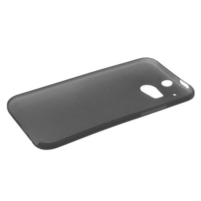 HTC One M8 pasaulē planākais melns futrālis / Vacins.lv