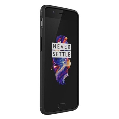 OnePlus 5T „Mofi“ Carbon твердый силиконовый чехол (TPU) - черный | Vacins.lv