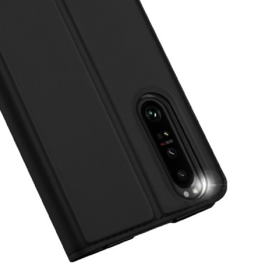 Sony Xperia 1 III „Dux Ducis“ Skin sērijas melns ādas atvērams maciņš | Vacins.lv