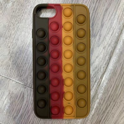 Apple iPhone SE 2020 (6,7,8) „Popit“ Bubble brūns mīksta silikona (TPU) apvalks | Vacins.lv