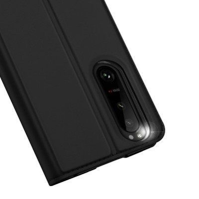 Sony Xperia 5 III „Dux Ducis“ Skin sērijas melns ādas atvērams maciņš | Vacins.lv
