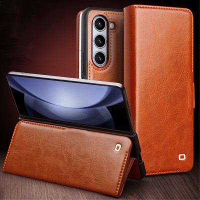 Samsung Galaxy Fold5 5G (SM-F946B) „QIALINO“ открываемый светло-коричневый кожаный чехол - книжка | Vacins.lv