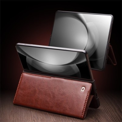 Samsung Galaxy Fold6 5G "QIALINO" atvēramais ādas brūns maciņš - maks | Vacins.lv