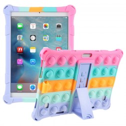 „Popit“ Bubble Kickstand mīksta silikona (TPU) apvalks - rozs (iPad 9.7 2017 / 9.7 2018 / Air (2013) / Air 2 (2014) / iPad 2 / 3 / 4)